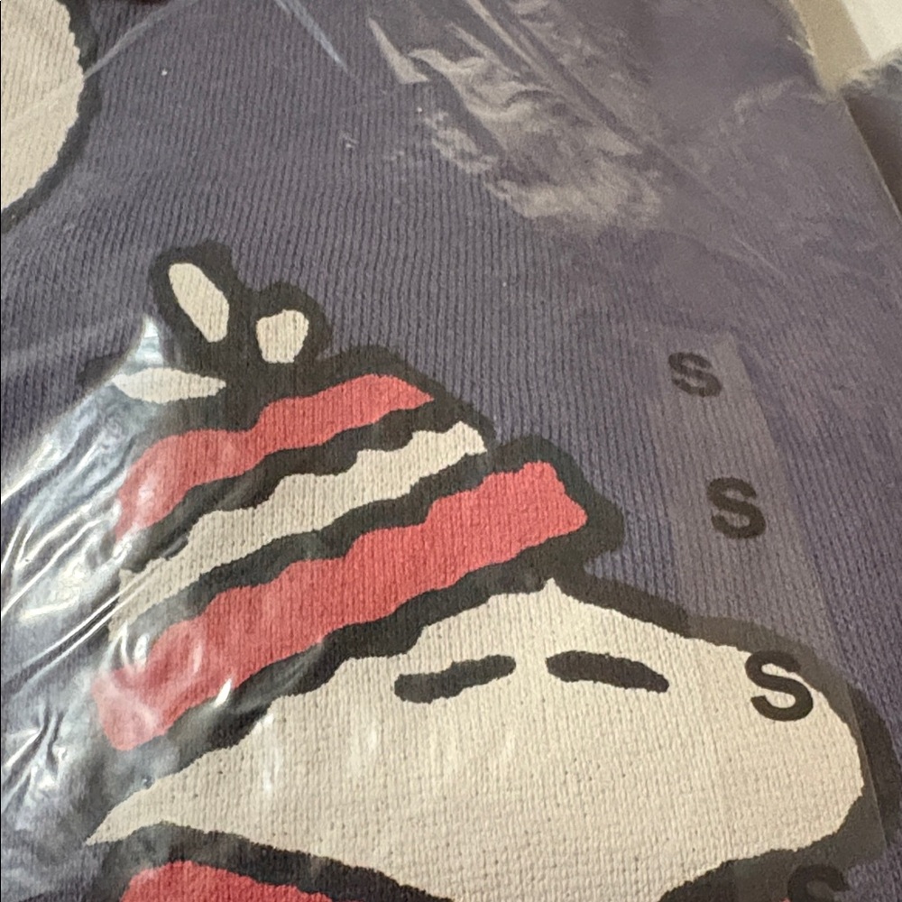 NWT Peanuts Navy Sweatshirt with Snoopy and Woodstock - Picture 10 of 11